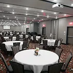 Holiday Inn & Suites Sioux Falls - Airport By Ihg