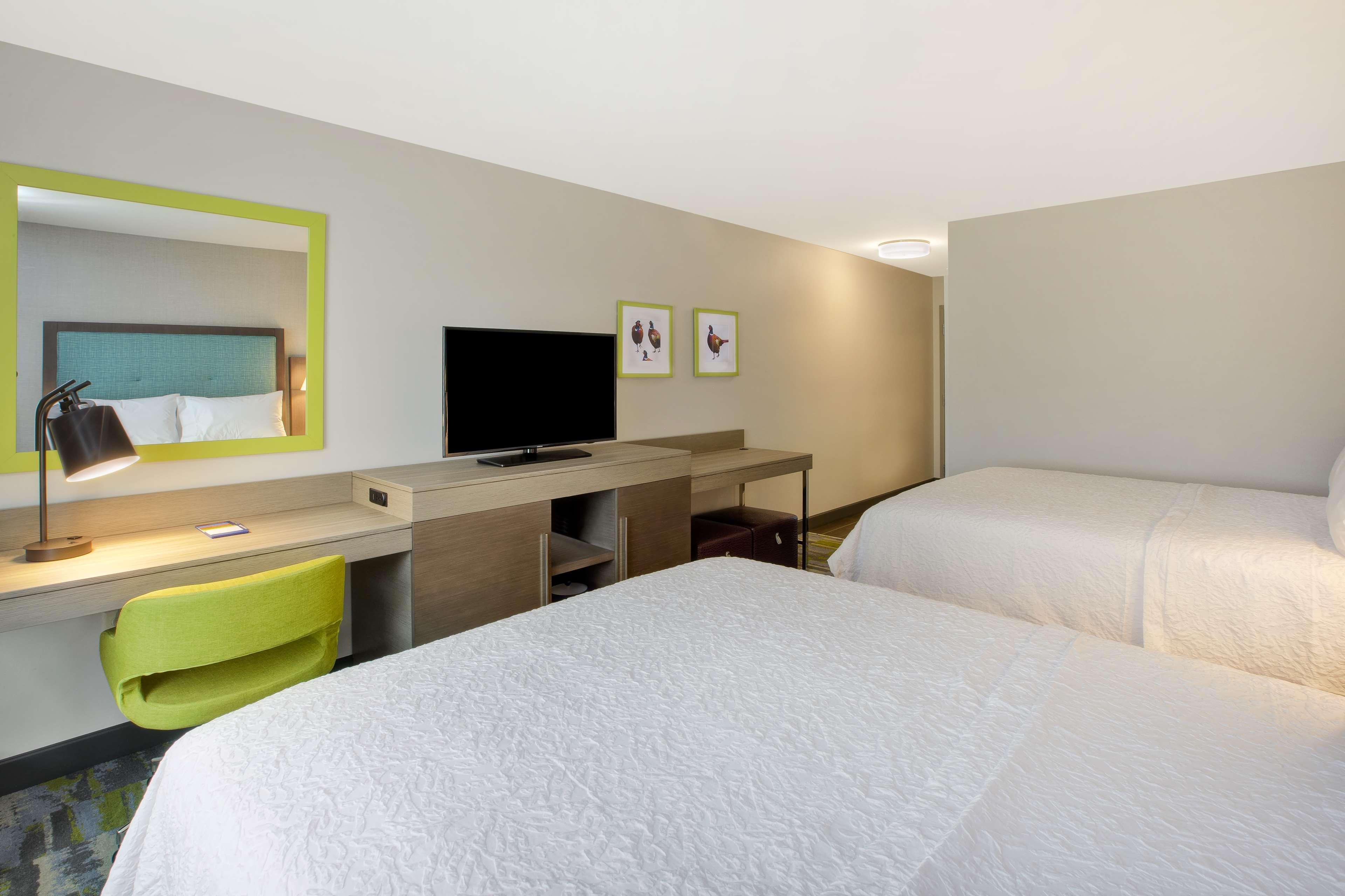 Hampton & By Hilton, Southwest Hotel Sioux Falls