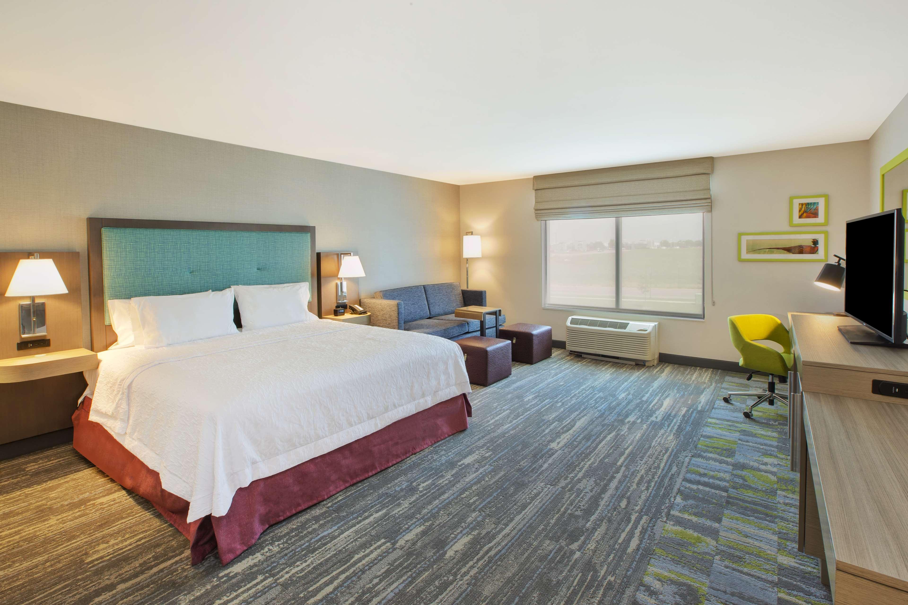 Hampton & By Hilton, Southwest