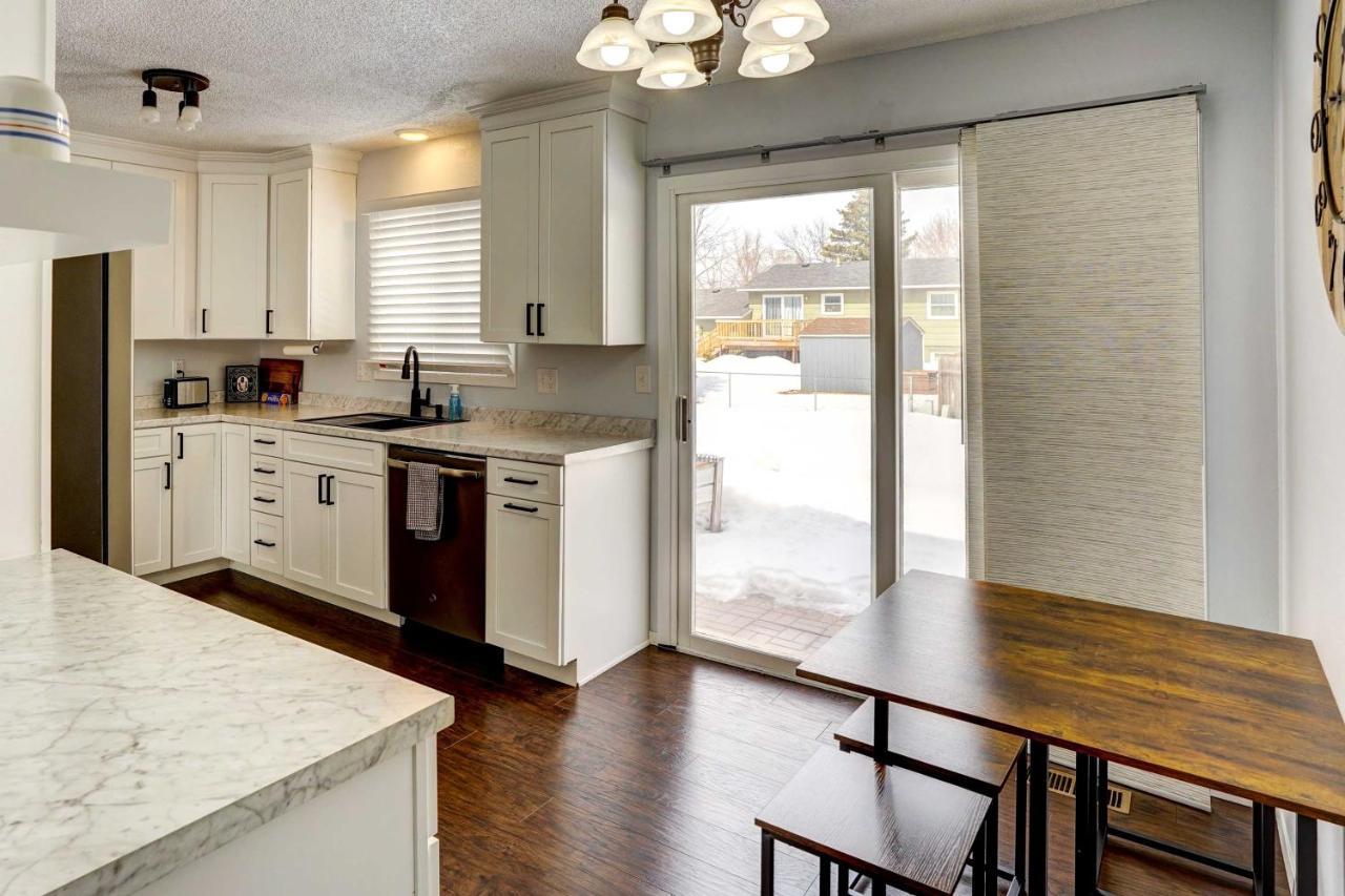 Cozy - 7 Mi To Downtown! Sioux Falls