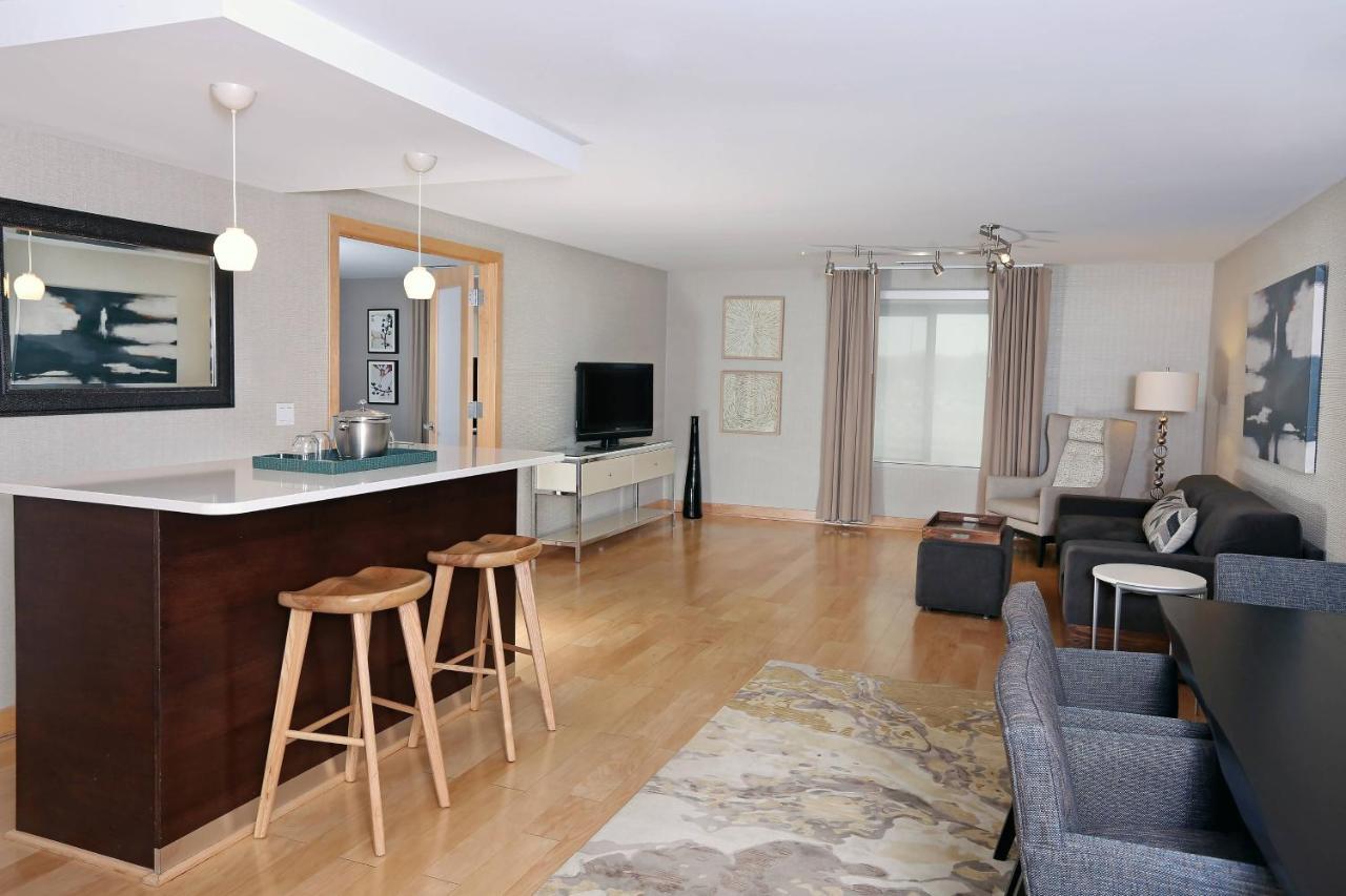 Hotel Springhill By Marriott 3*