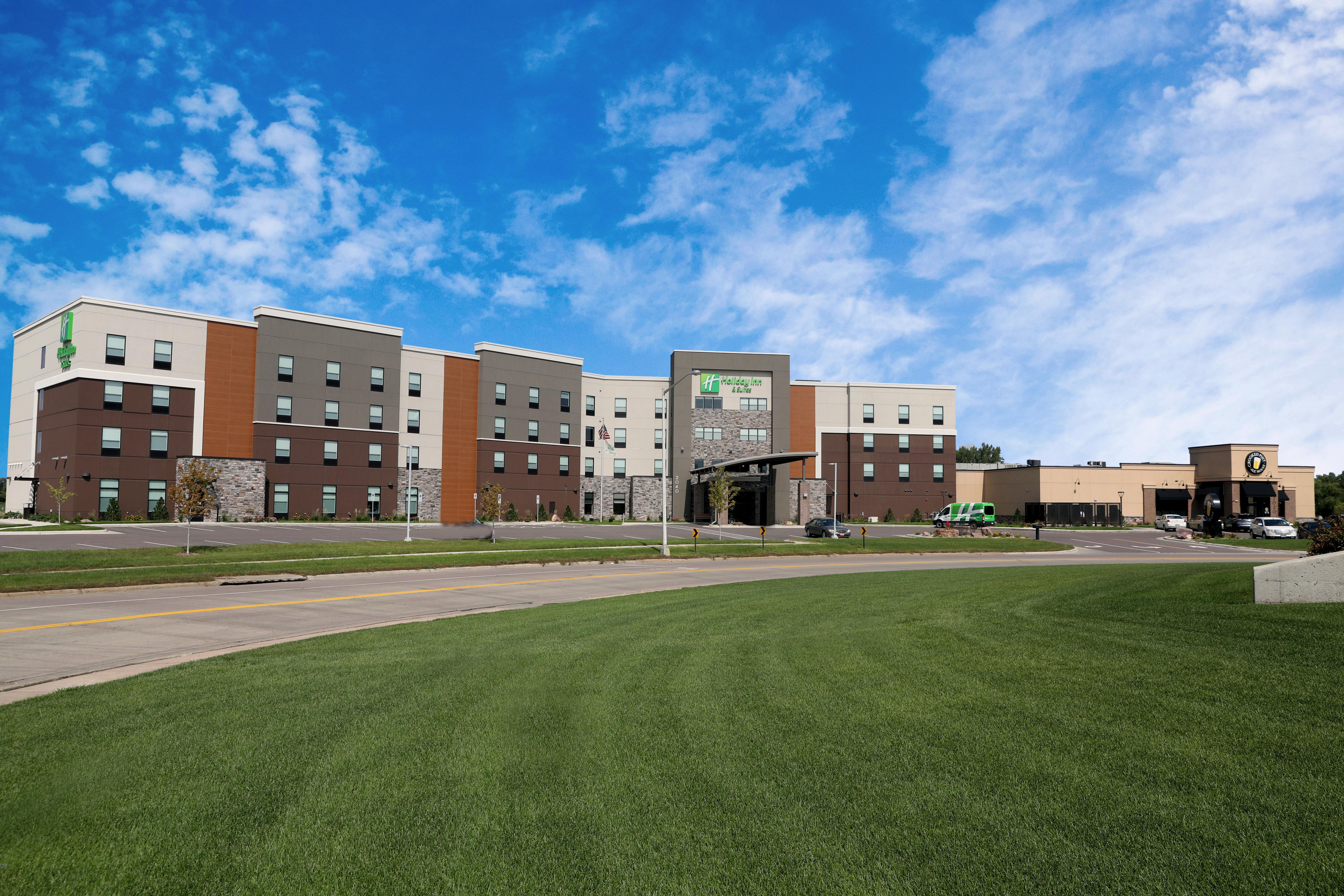 Hotel & - Airport By Ihg Sioux Falls