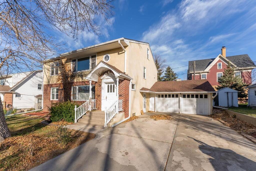 Entire Two Bedroom Unit