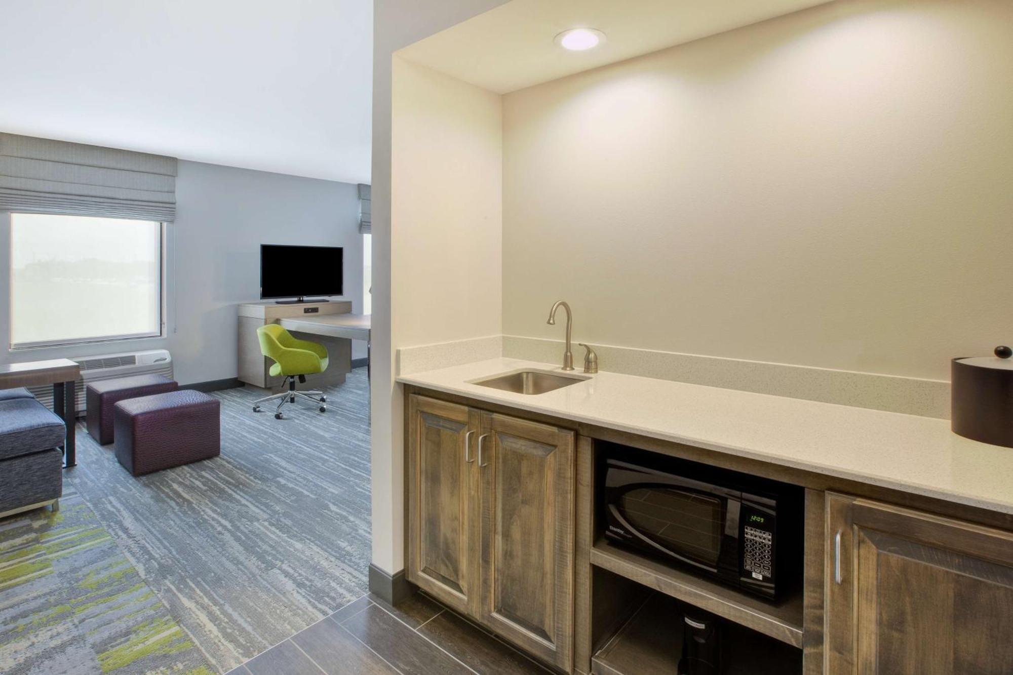 Hampton & By Hilton, Southwest Hotel Sioux Falls