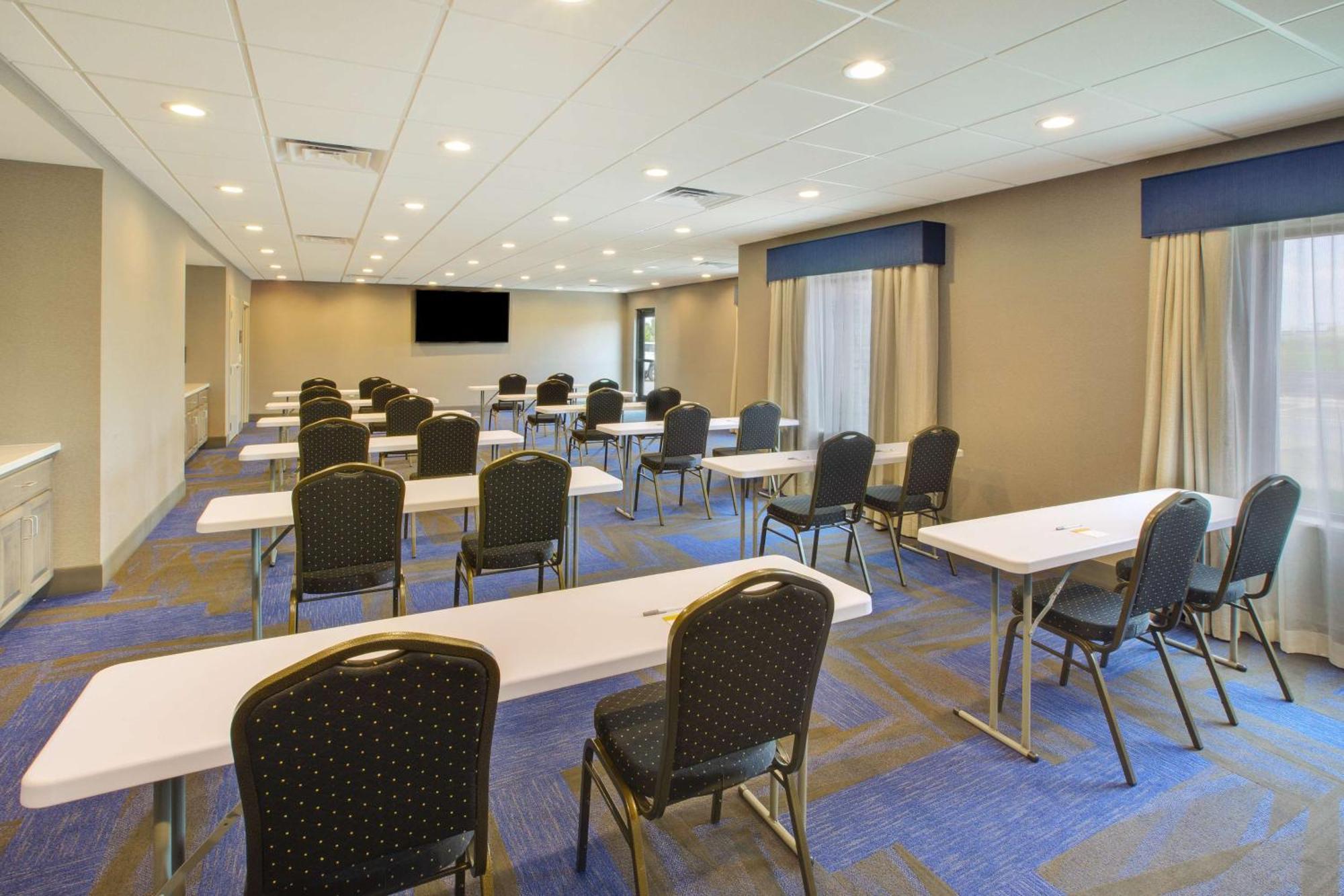 Hotel Hampton & By Hilton, Southwest 3*