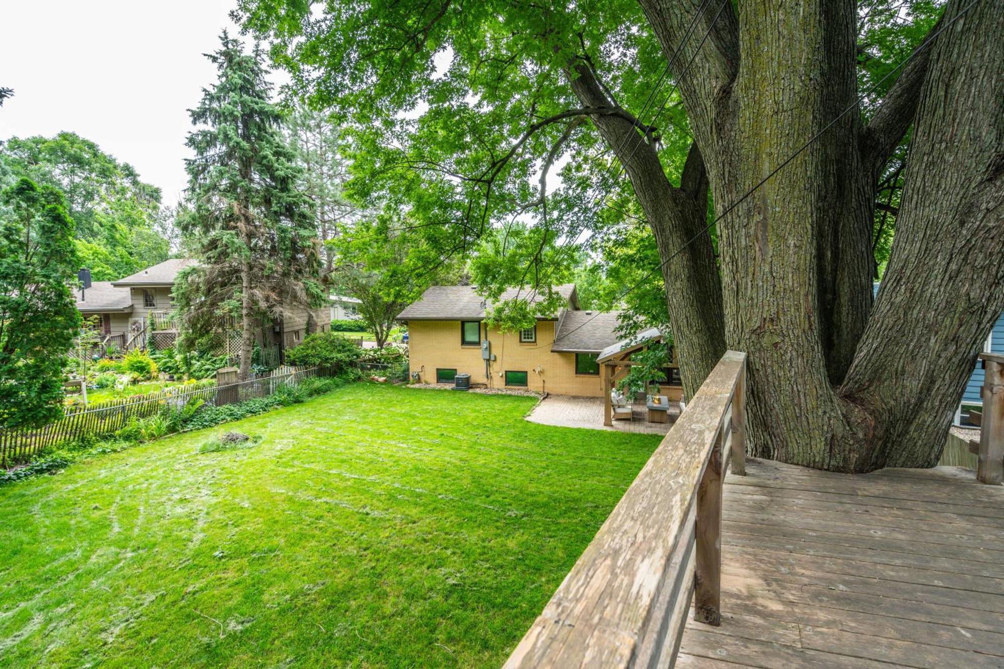 Brick House Villa Sioux Falls