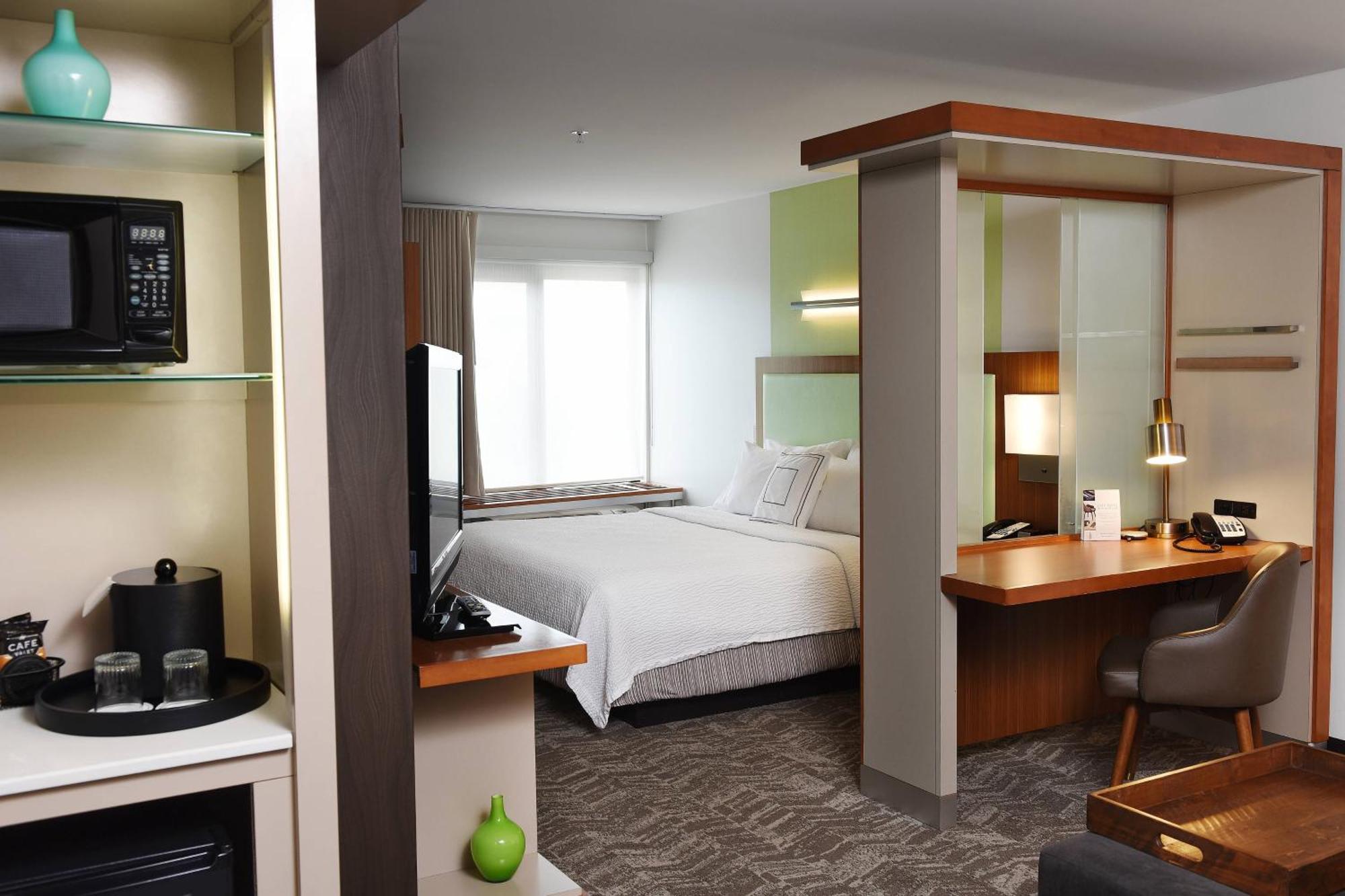 Hotel Springhill By Marriott Sioux Falls