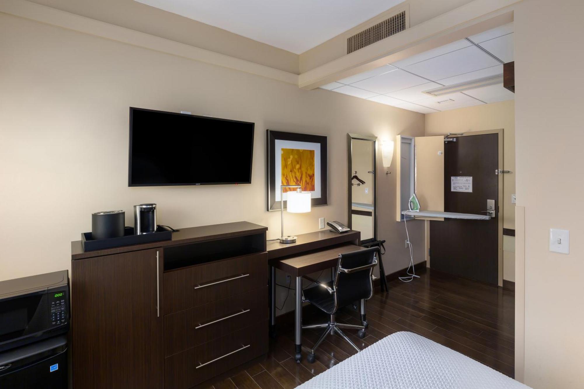 Hotel Aerostay Sioux Falls