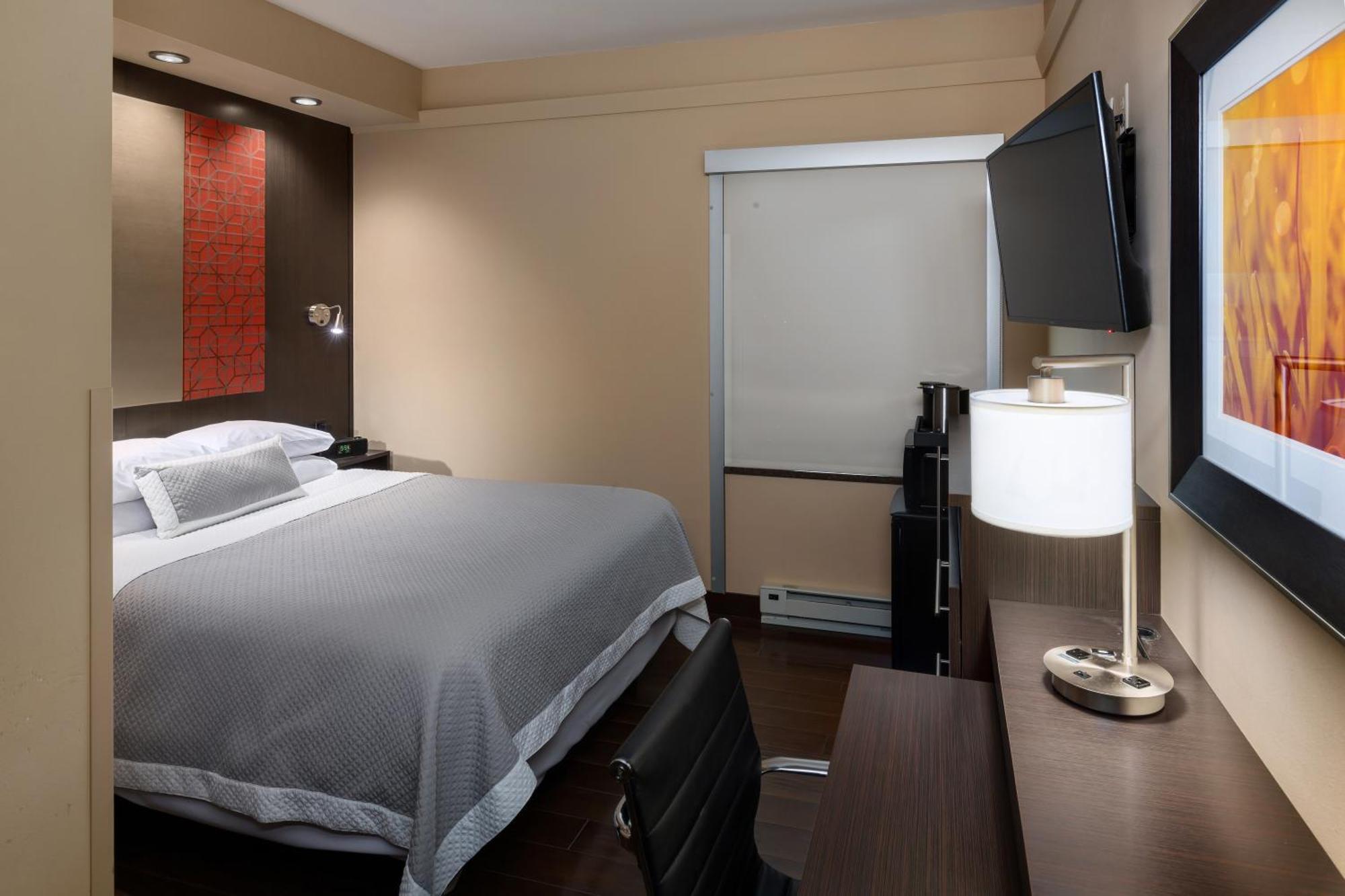 Aerostay Sioux Falls
