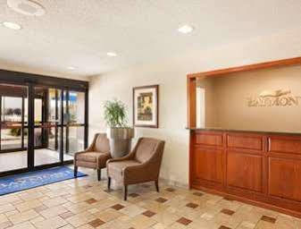 Hotel Baymont By Wyndham Sioux Falls