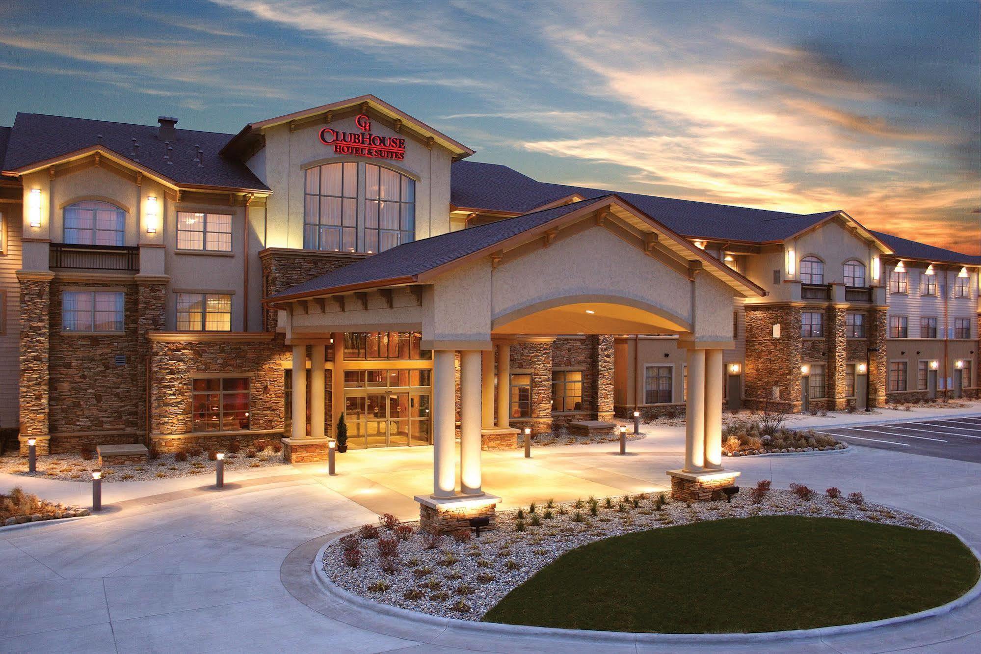 Clubhouse 3* Sioux Falls