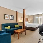 Comfort Inn & Suites Avera Southwest