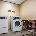Comfort Inn & Suites Avera Southwest