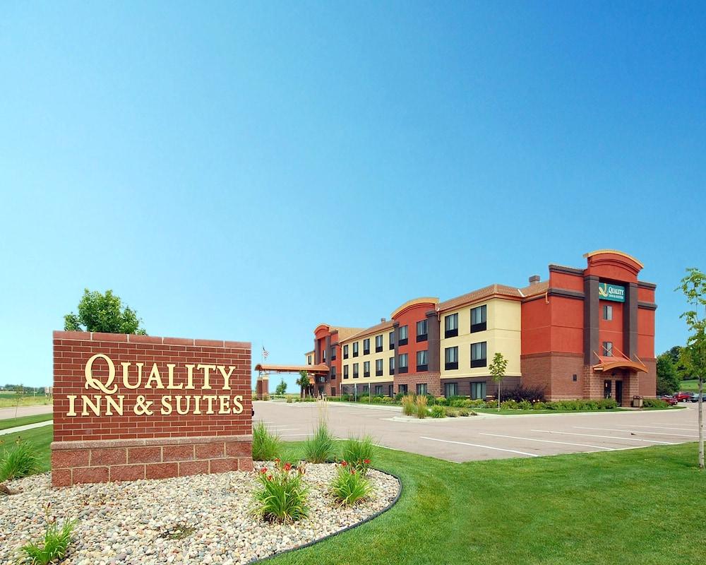 Hotel Clarion Pointe Airport Sioux Falls