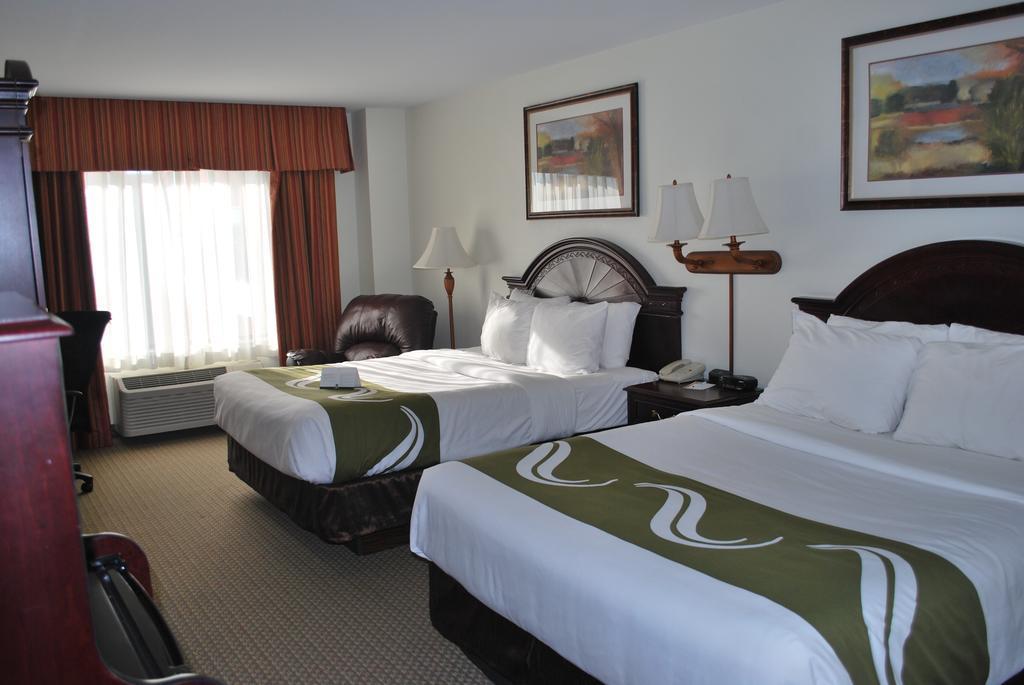 Hotel Clarion Pointe Airport Sioux Falls
