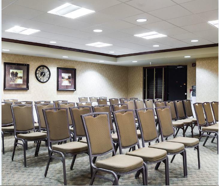 Hotel Clarion Pointe Airport Sioux Falls