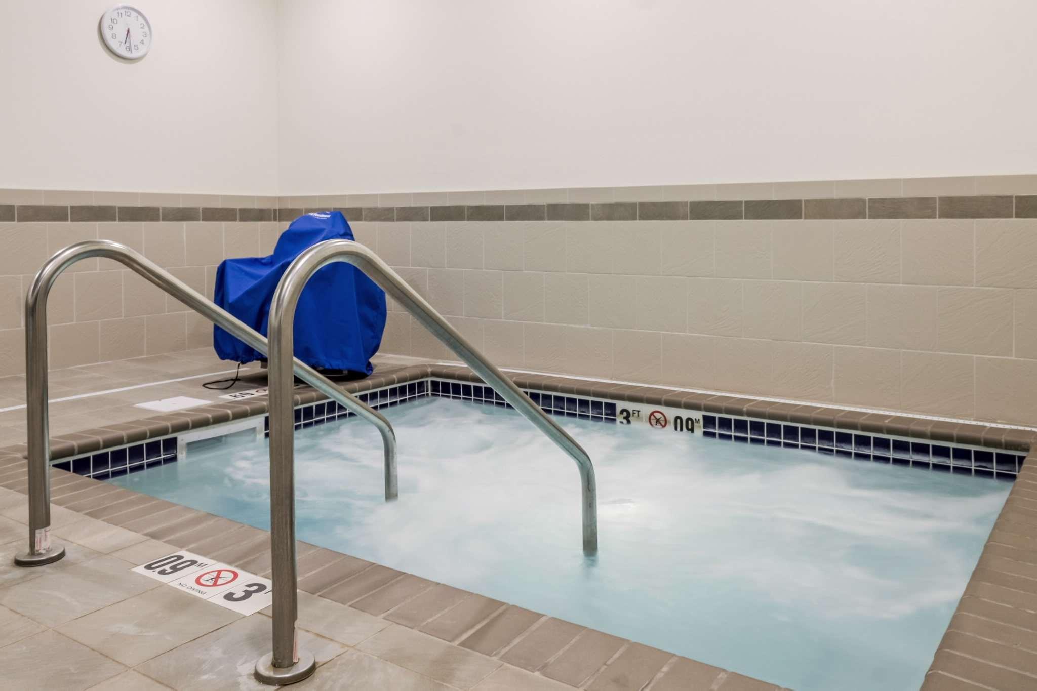 Comfort & Avera Southwest Hotel Sioux Falls