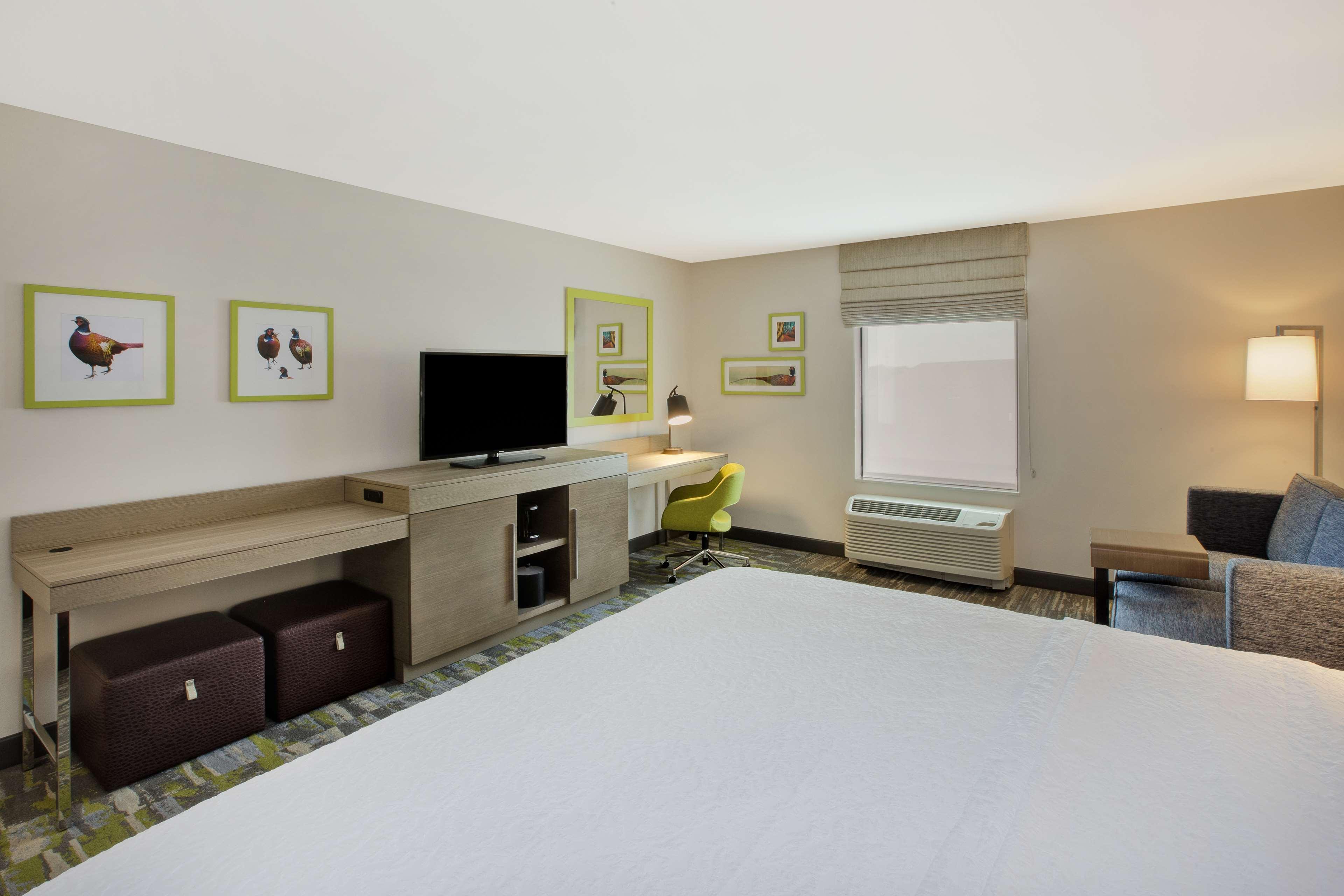 Hampton & By Hilton, Southwest Hotel Sioux Falls