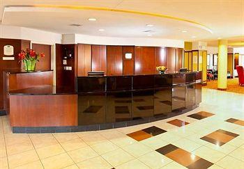 Courtyard By Marriott Hotel