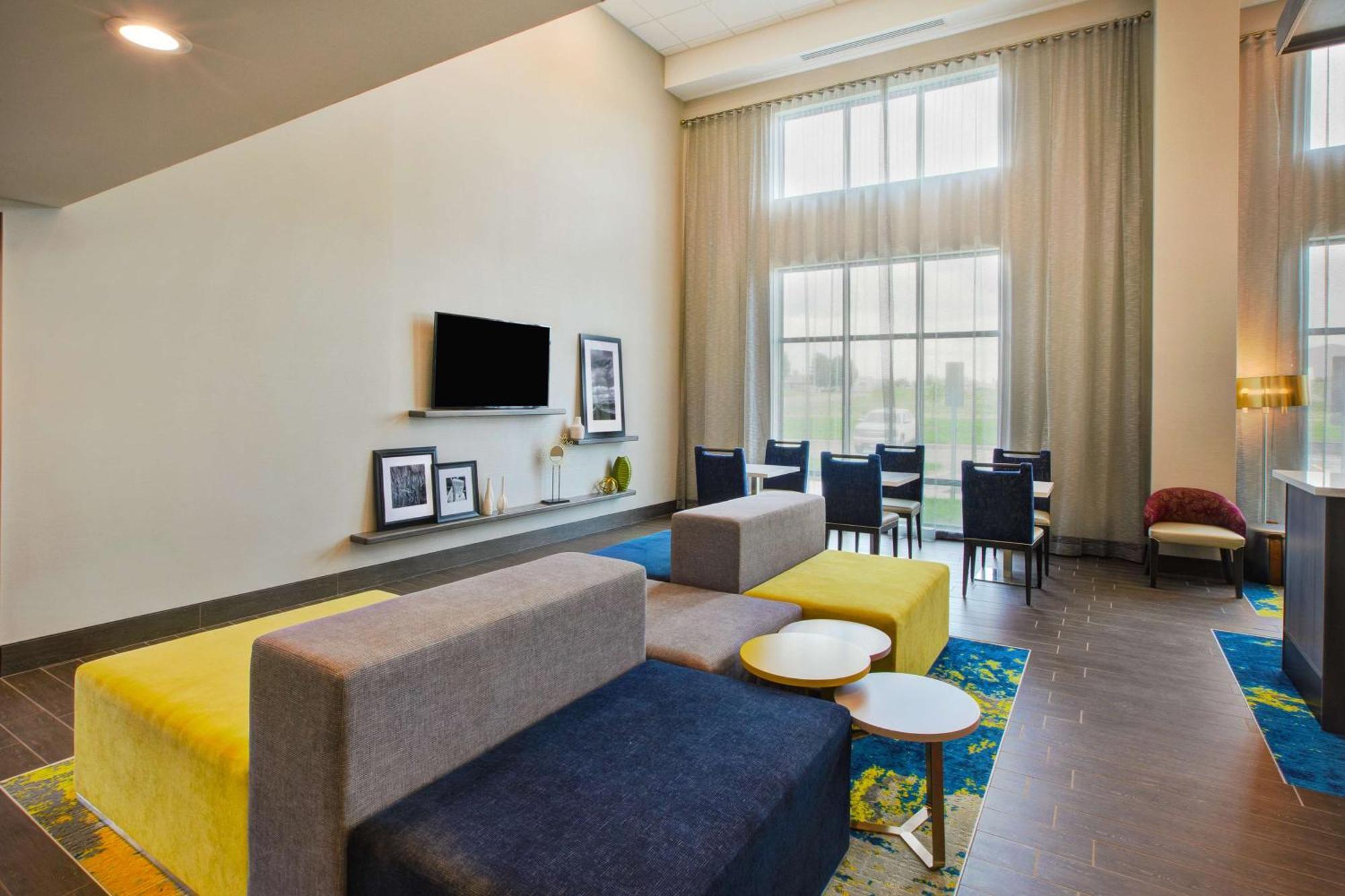 Hotel Hampton & By Hilton, Southwest 3*