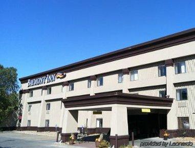 Baymont By Wyndham Hotel Sioux Falls