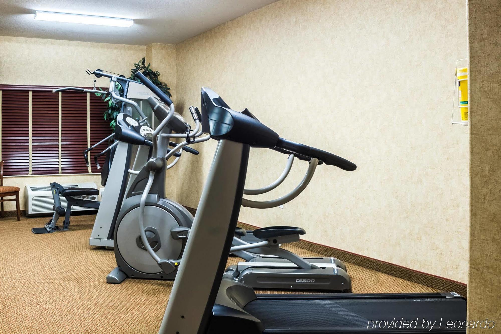 Clarion Pointe Airport Hotel Sioux Falls