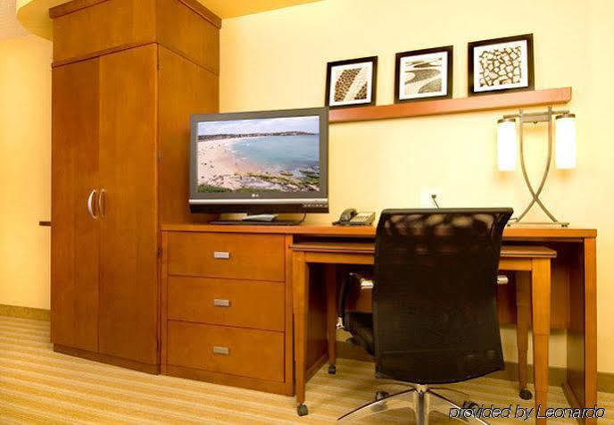 Courtyard By Marriott Hotel 3*