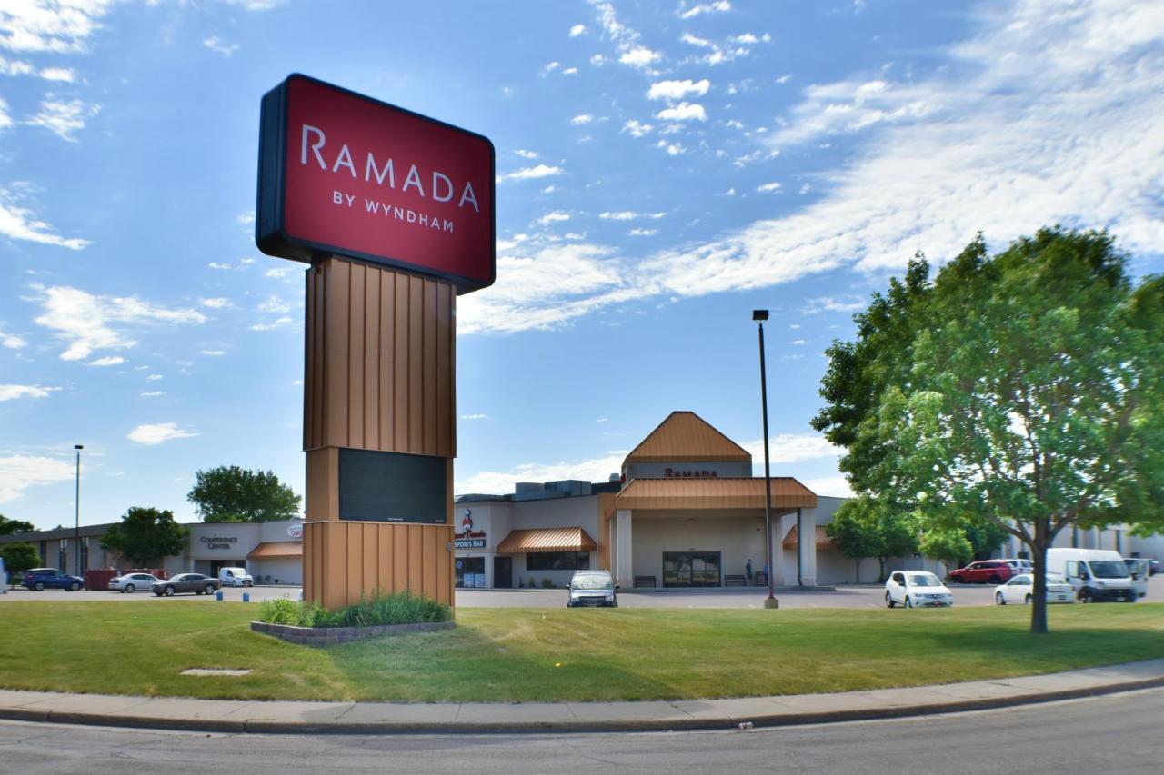 Ramada By Wyndham Airport - Waterpark & Event Center 3* Sioux Falls